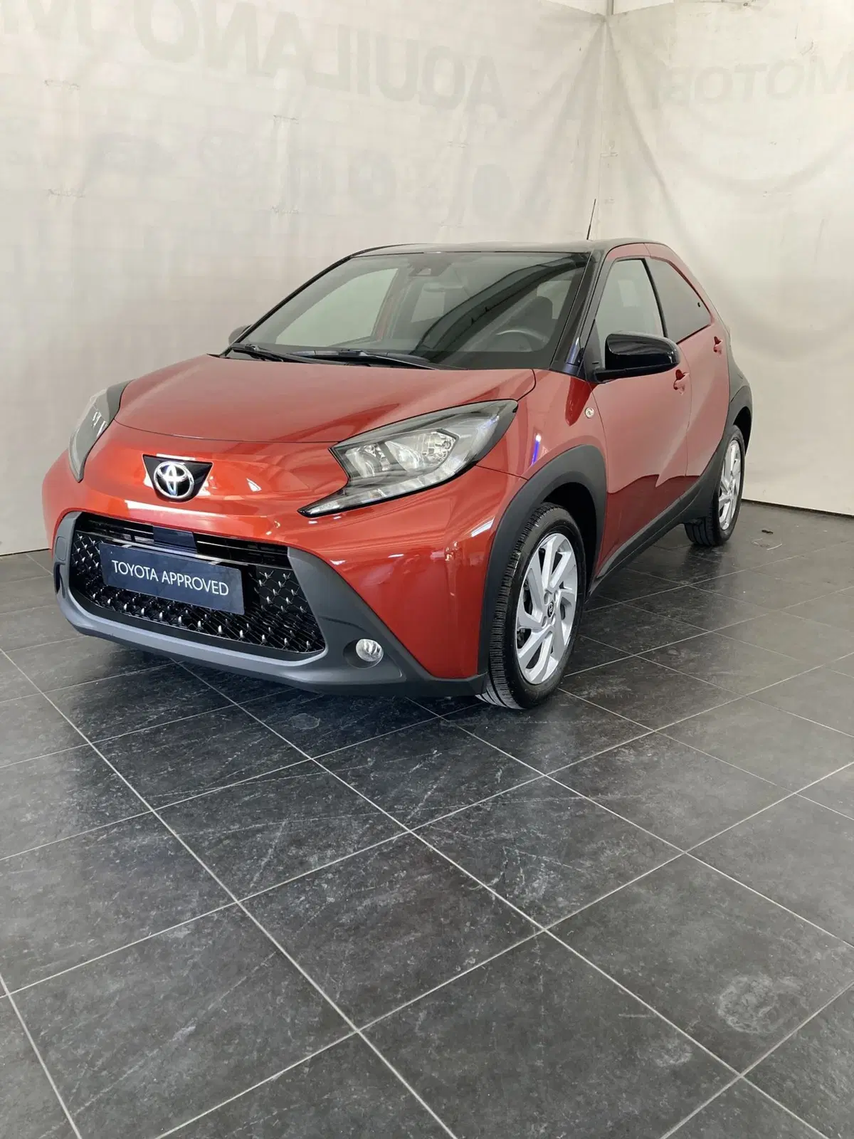 Toyota Aygo X usata a Foggia (7)