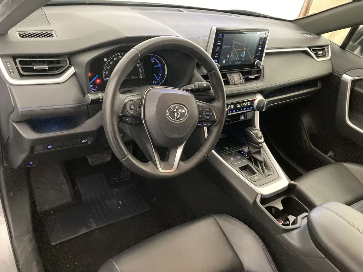 Toyota Rav4 usata a Foggia (7)