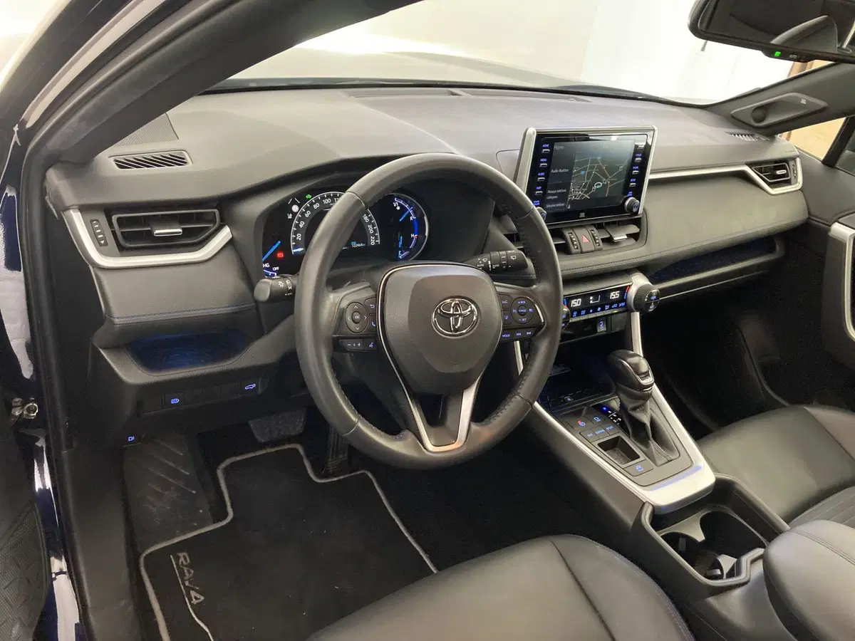 Toyota Rav4 usata a Foggia (11)