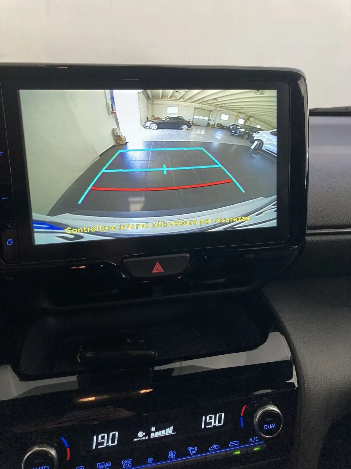 Toyota Yaris Cross usata a Foggia (17)