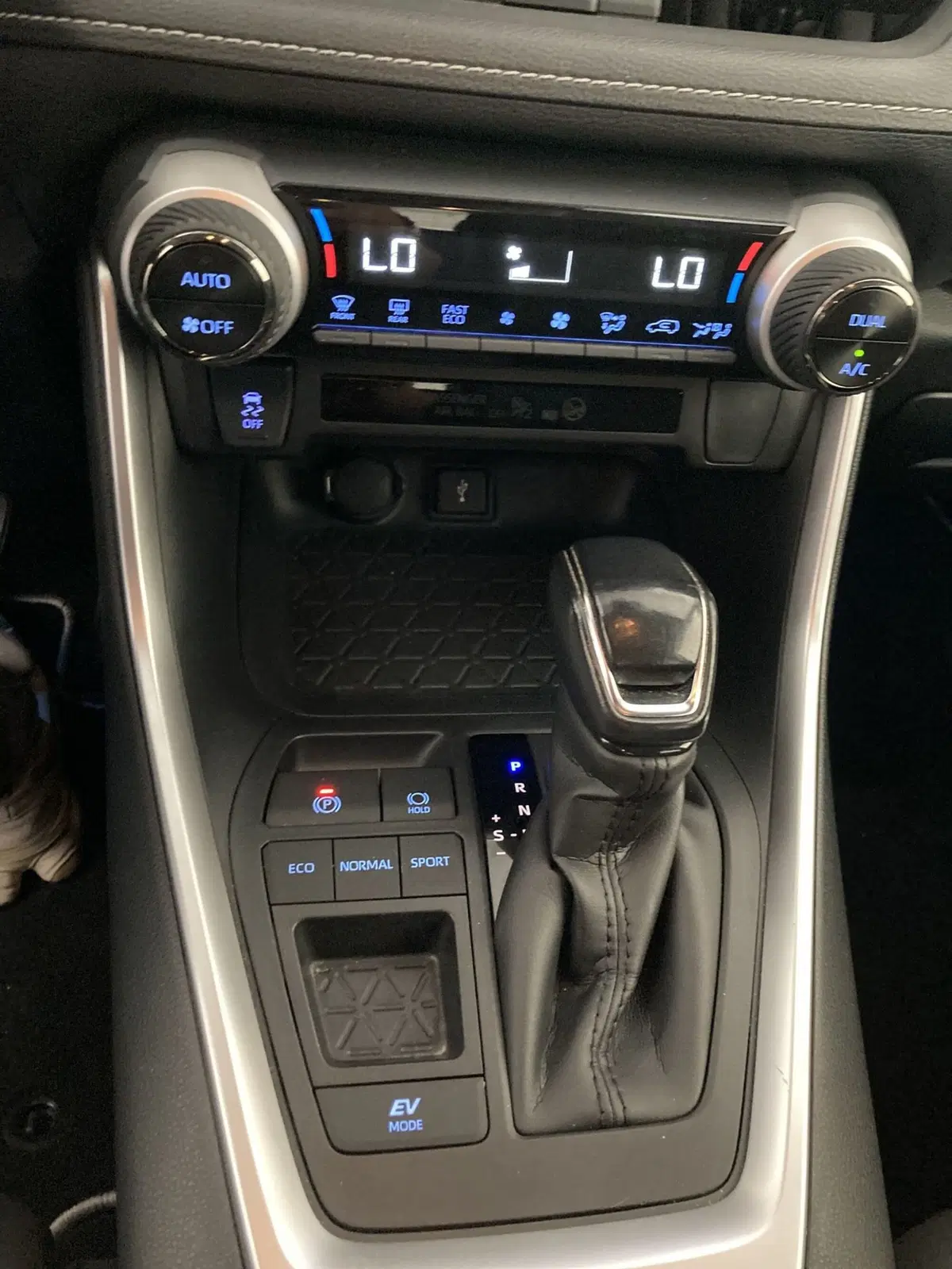 Toyota Rav4 usata a Foggia (13)