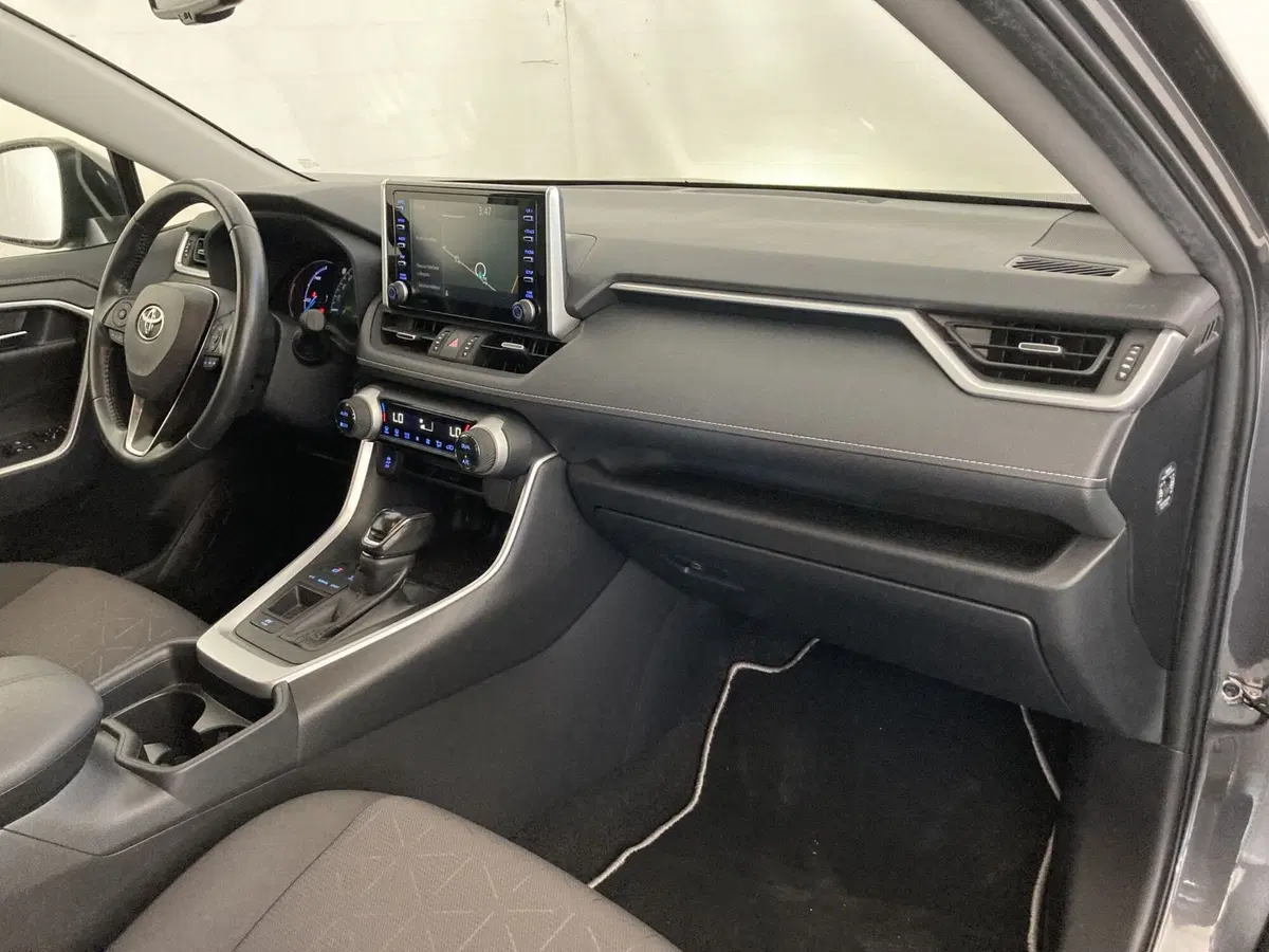 Toyota Rav4 usata a Foggia (18)
