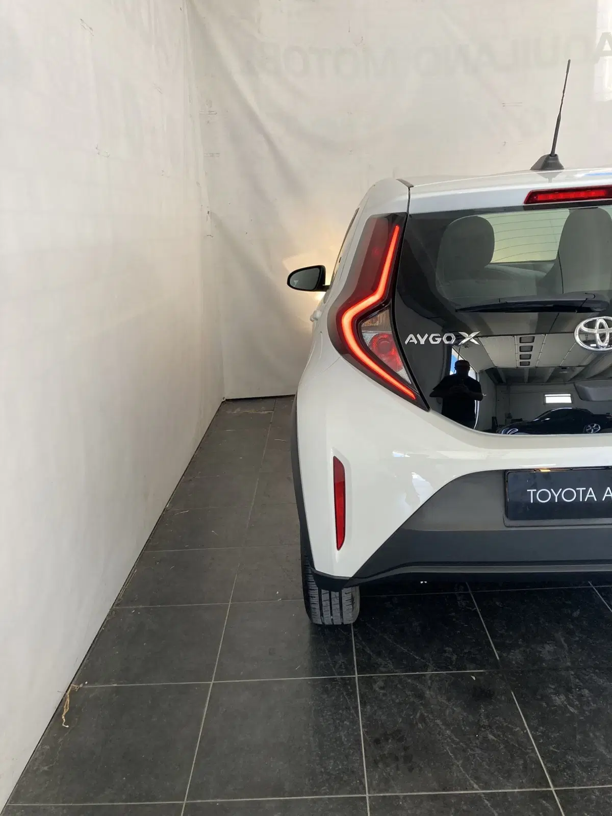 Toyota Aygo X usata a Foggia (7)