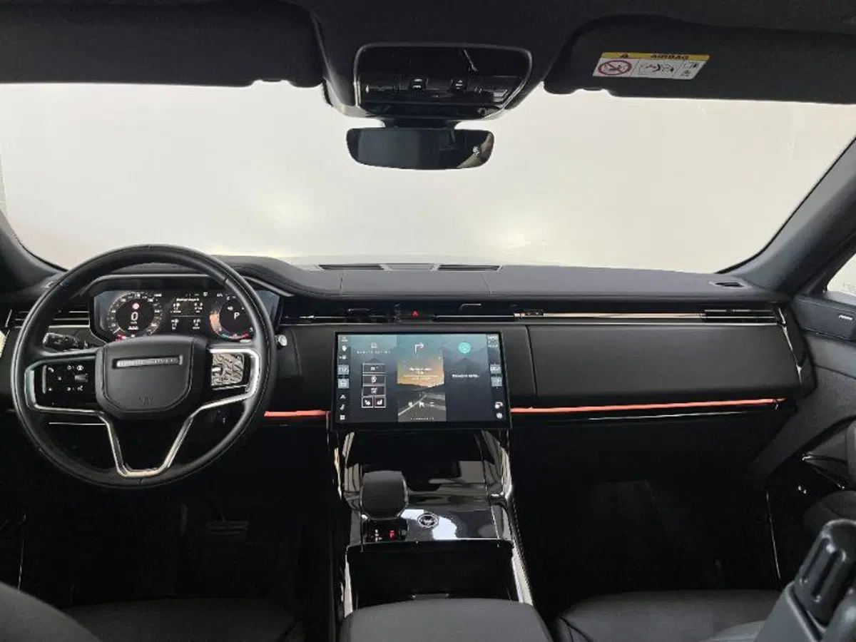 Land Rover Range Rover Sport usata a Venezia (16)