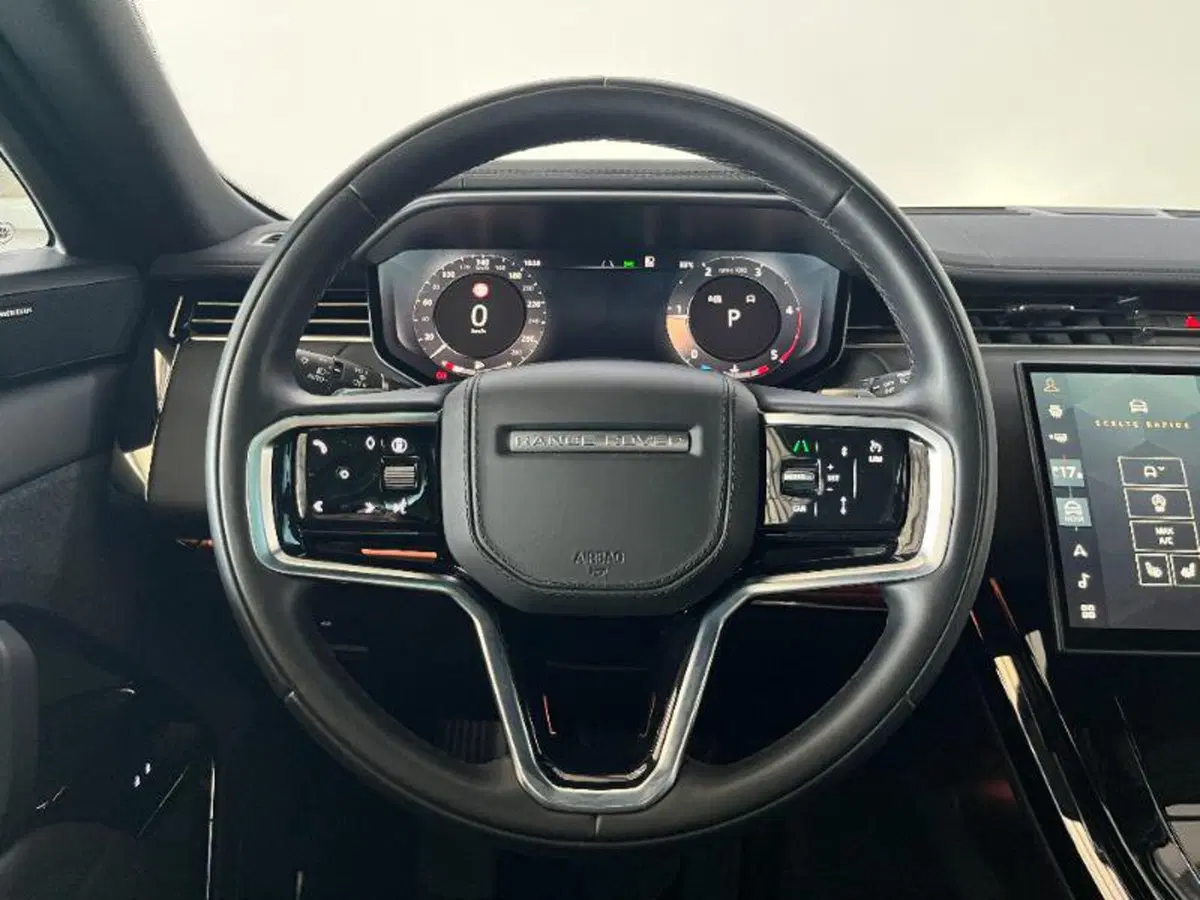 Land Rover Range Rover Sport usata a Venezia (17)