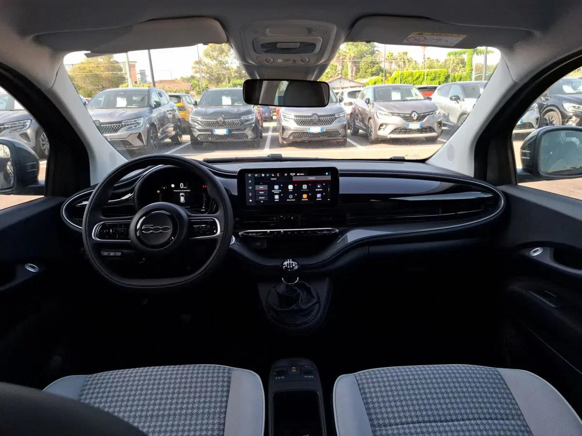 Fiat 500 nuova a Latina (12)