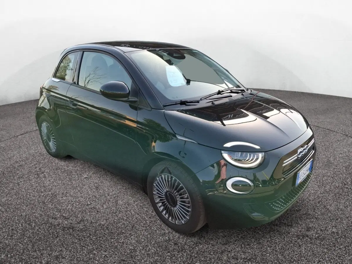 Fiat 500 nuova a Latina (2)
