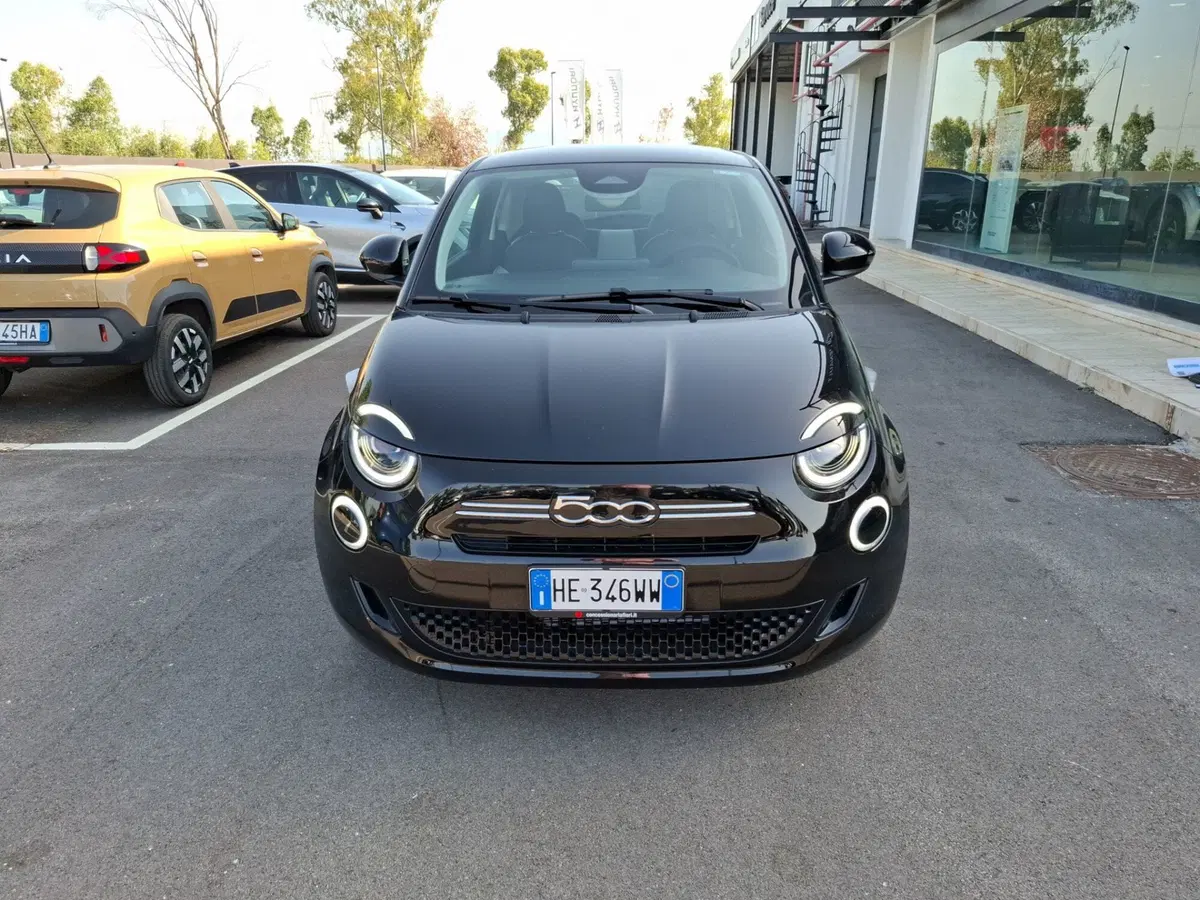 Fiat 500 nuova a Latina (6)