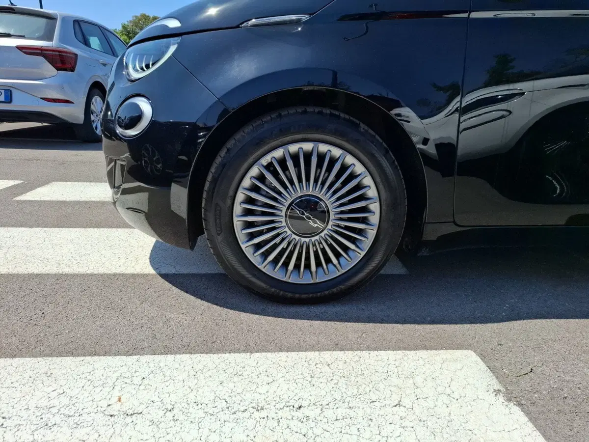 Fiat 500 nuova a Latina (11)