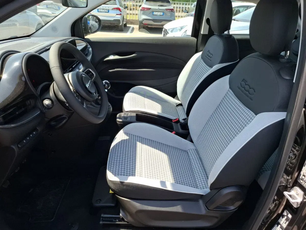 Fiat 500 nuova a Latina (18)