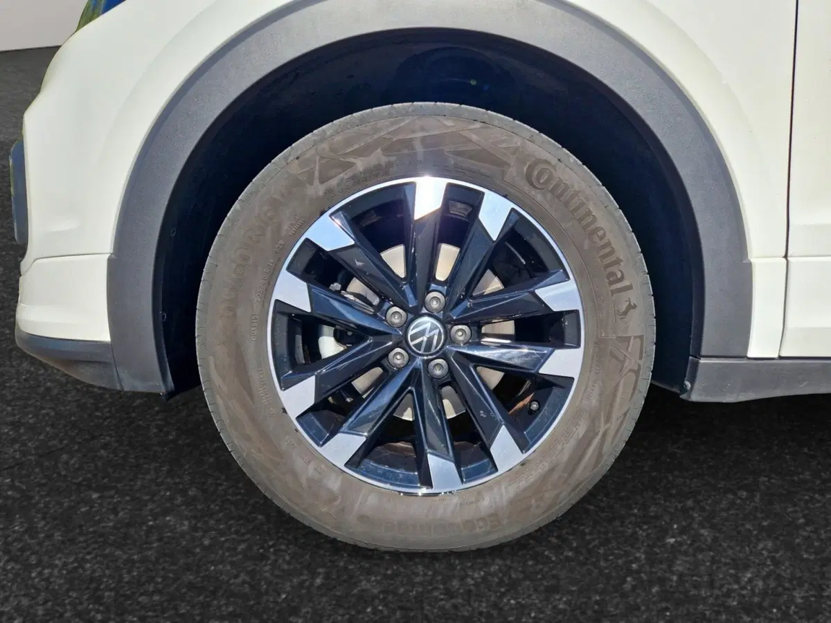 Volkswagen T-Cross usata a Siena (9)