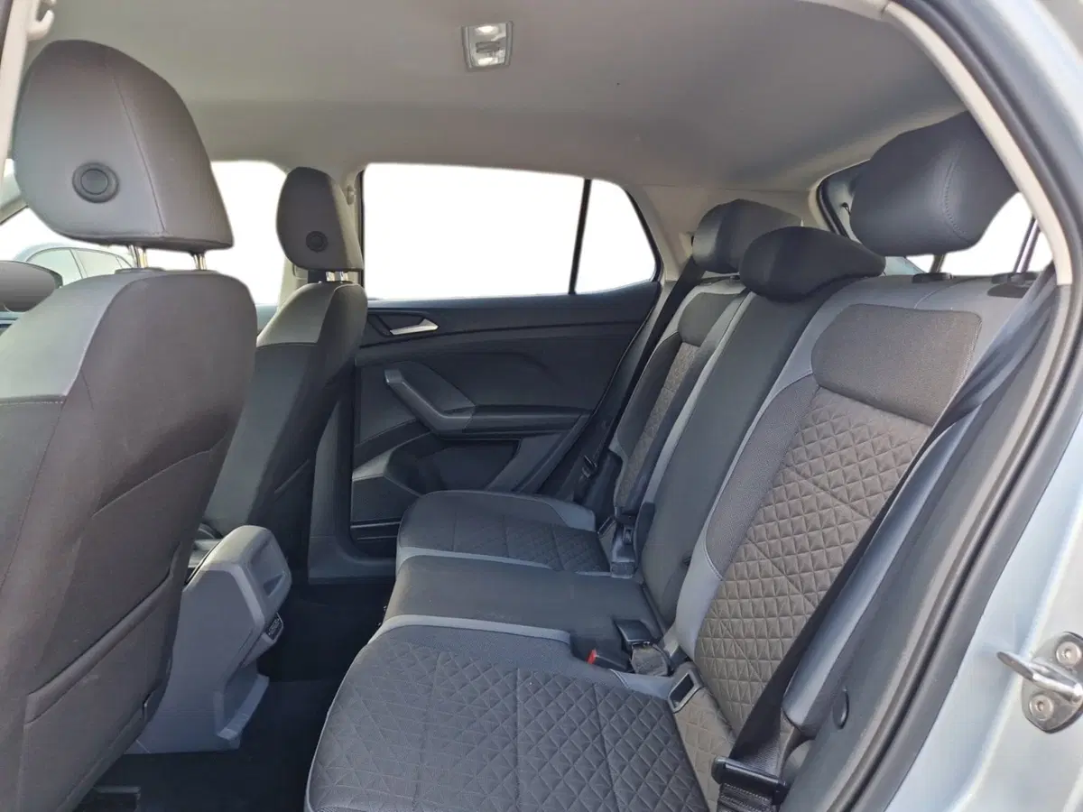 Volkswagen T-Cross usata a Siena (12)
