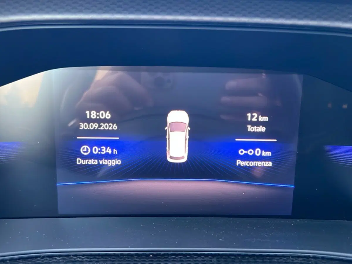 Volkswagen T-Cross nuova a Siena (14)