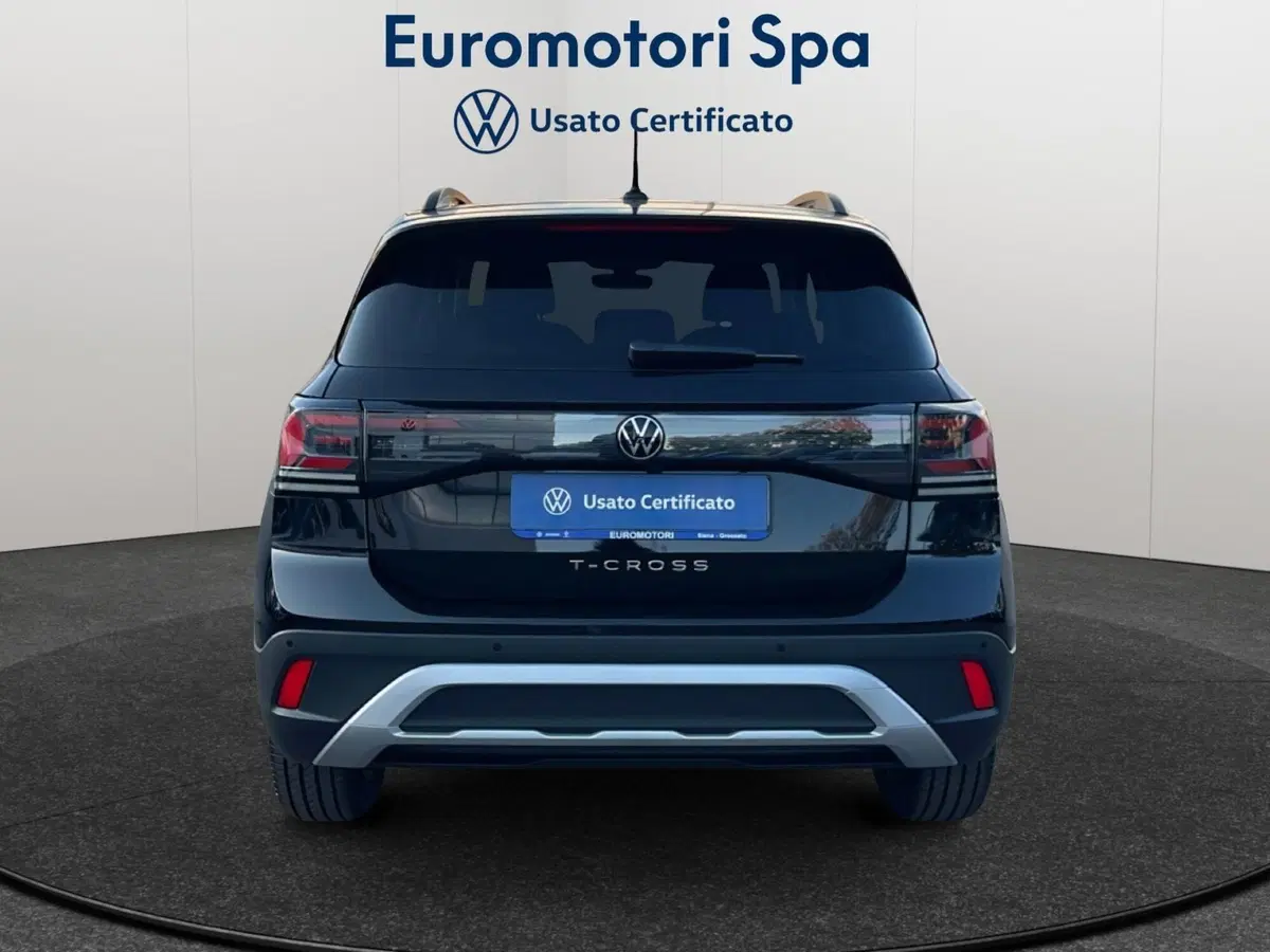 Volkswagen T-Cross nuova a Siena (4)