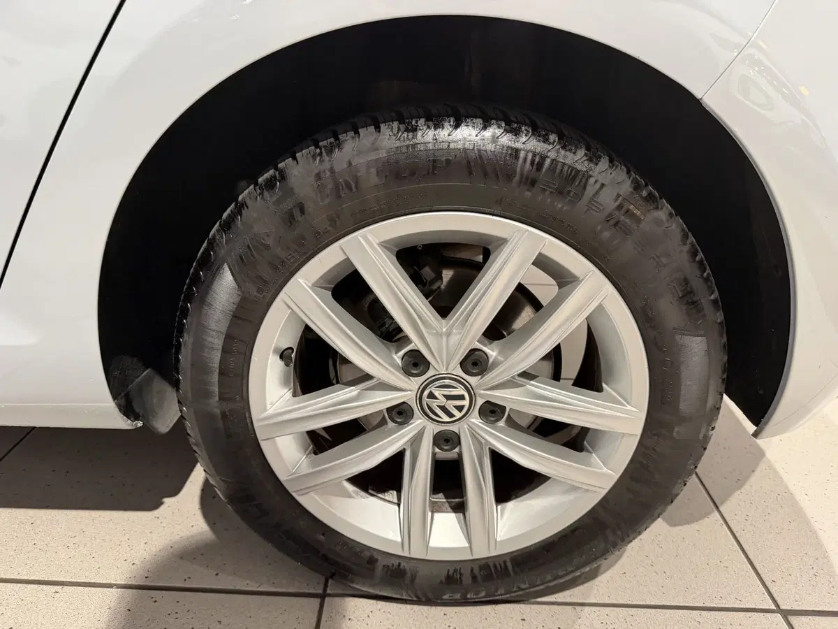 Volkswagen Golf usata a Genova (14)