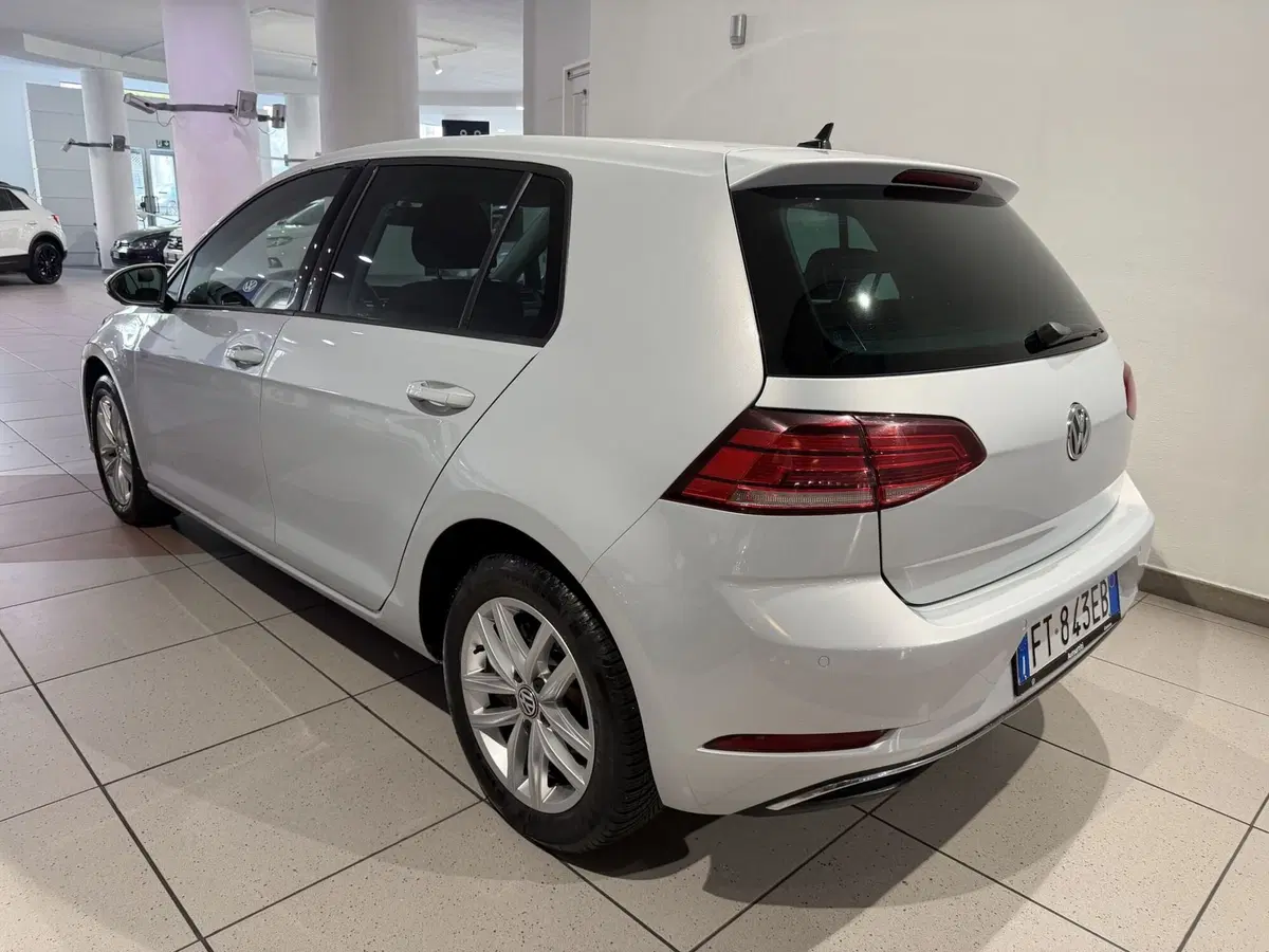 Volkswagen Golf usata a Genova (3)