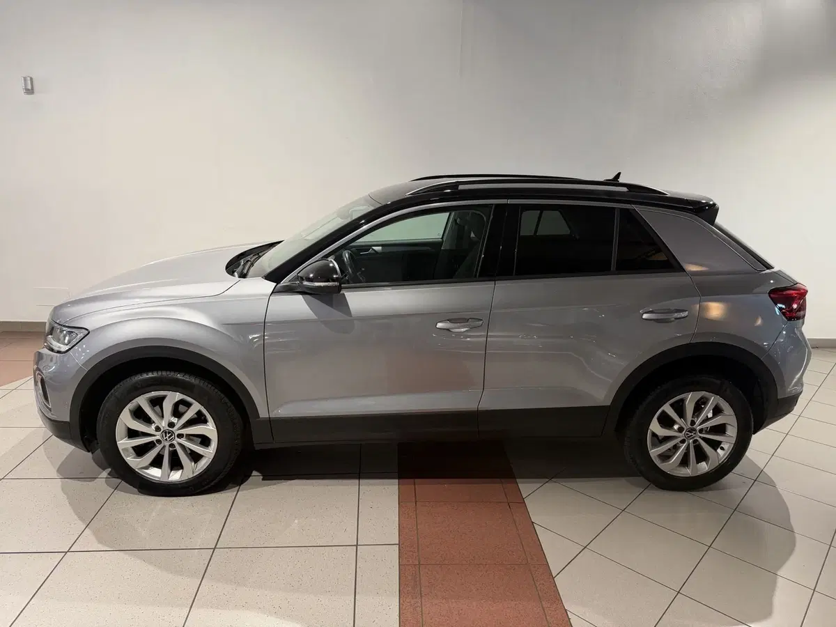 Volkswagen T-Roc usata a Genova (2)