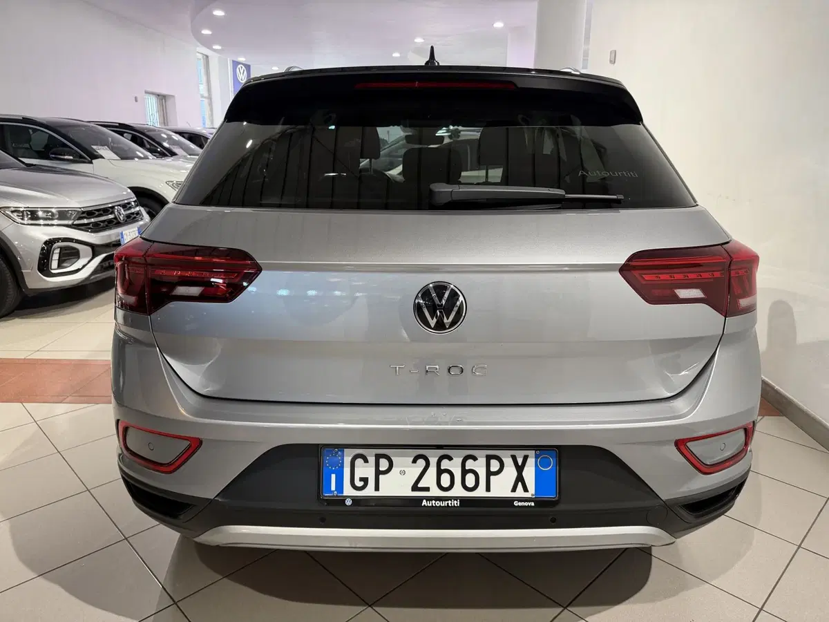 Volkswagen T-Roc usata a Genova (4)
