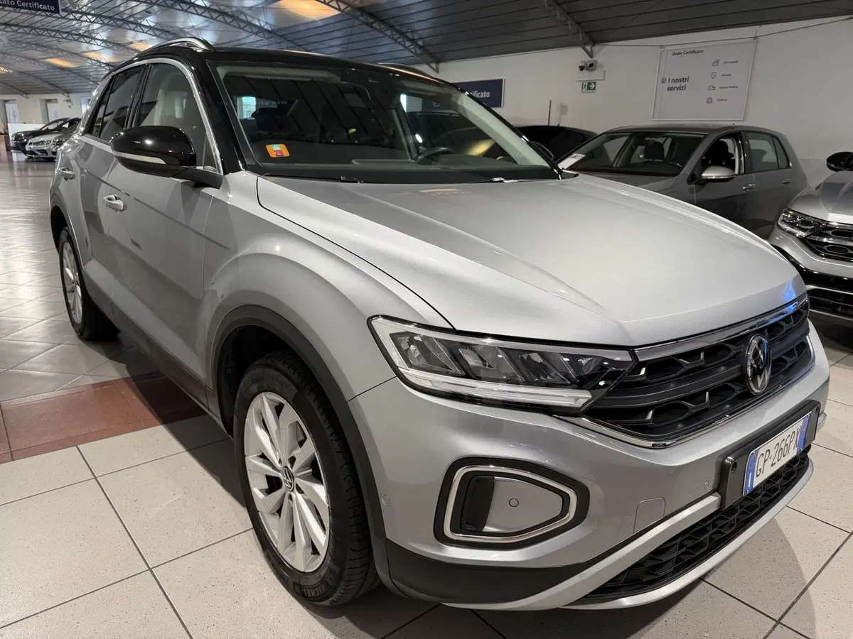 Volkswagen T-Roc usata a Genova (6)