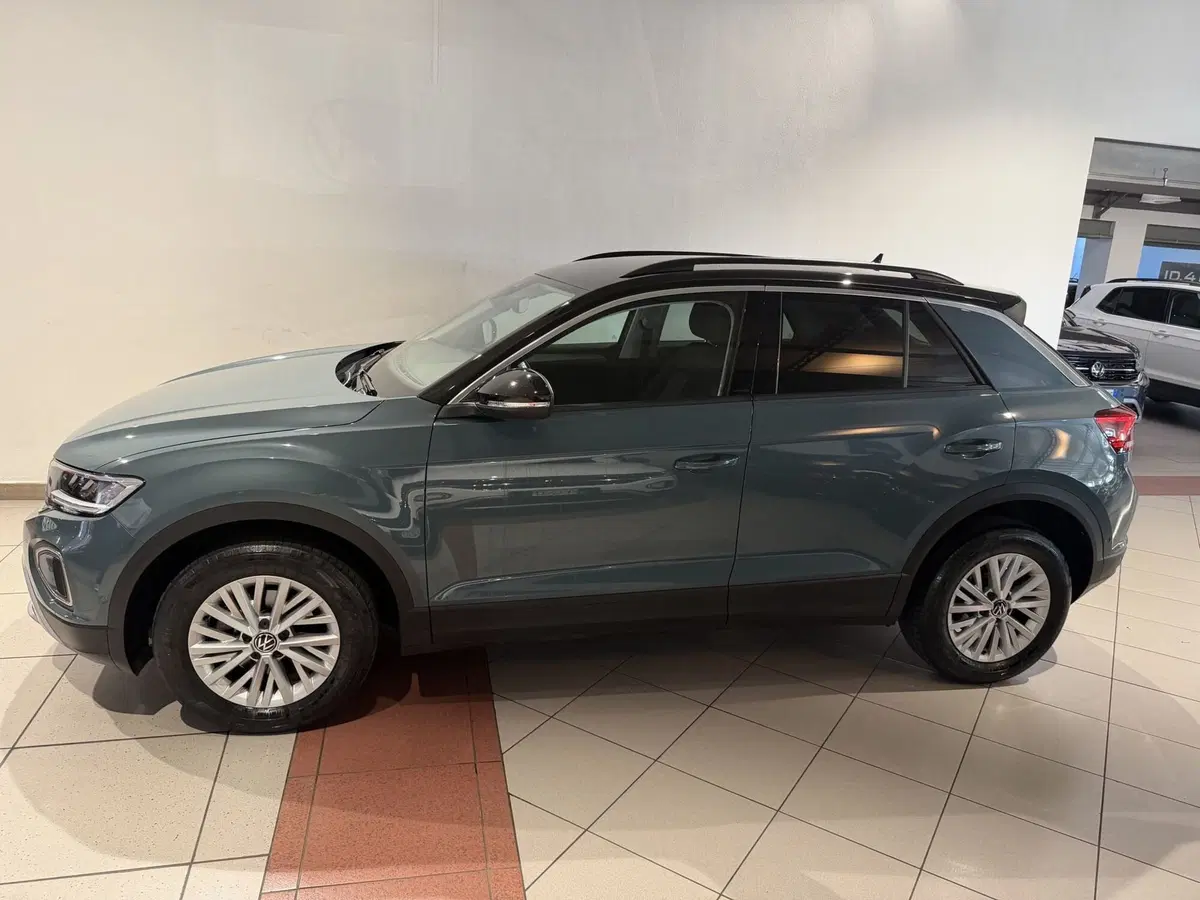 Volkswagen T-Roc usata a Genova (2)