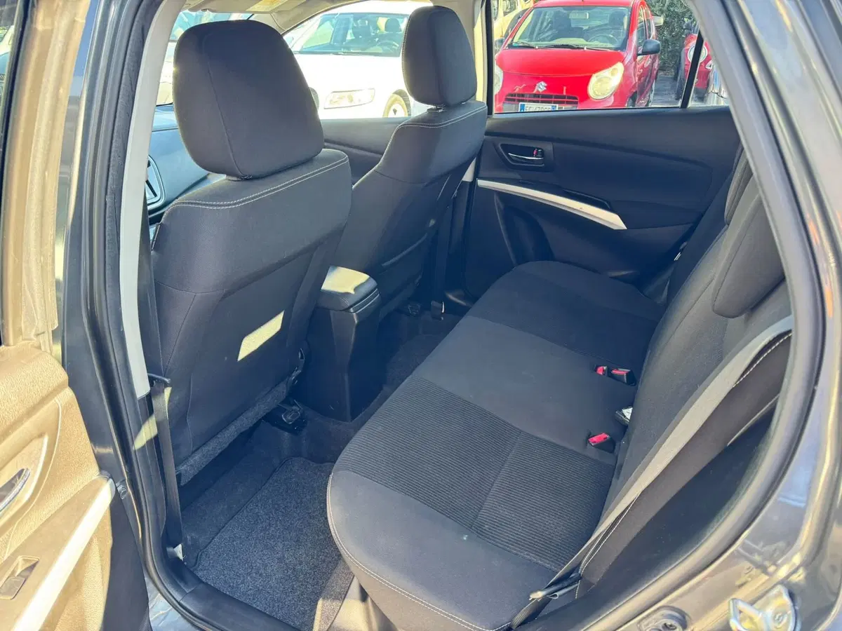 Suzuki S-Cross usata a Macerata (8)