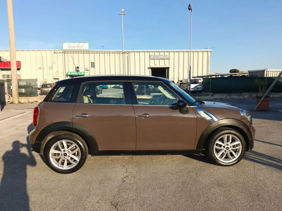 MINI Mini Countryman usata a Macerata (5)
