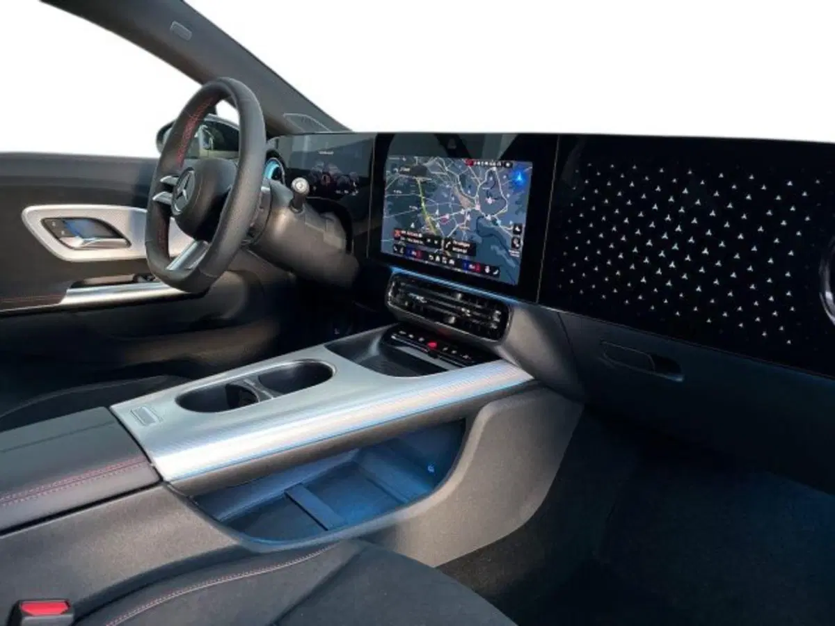 Mercedes-Benz CLA Shooting Brake nuova a Verona (16)