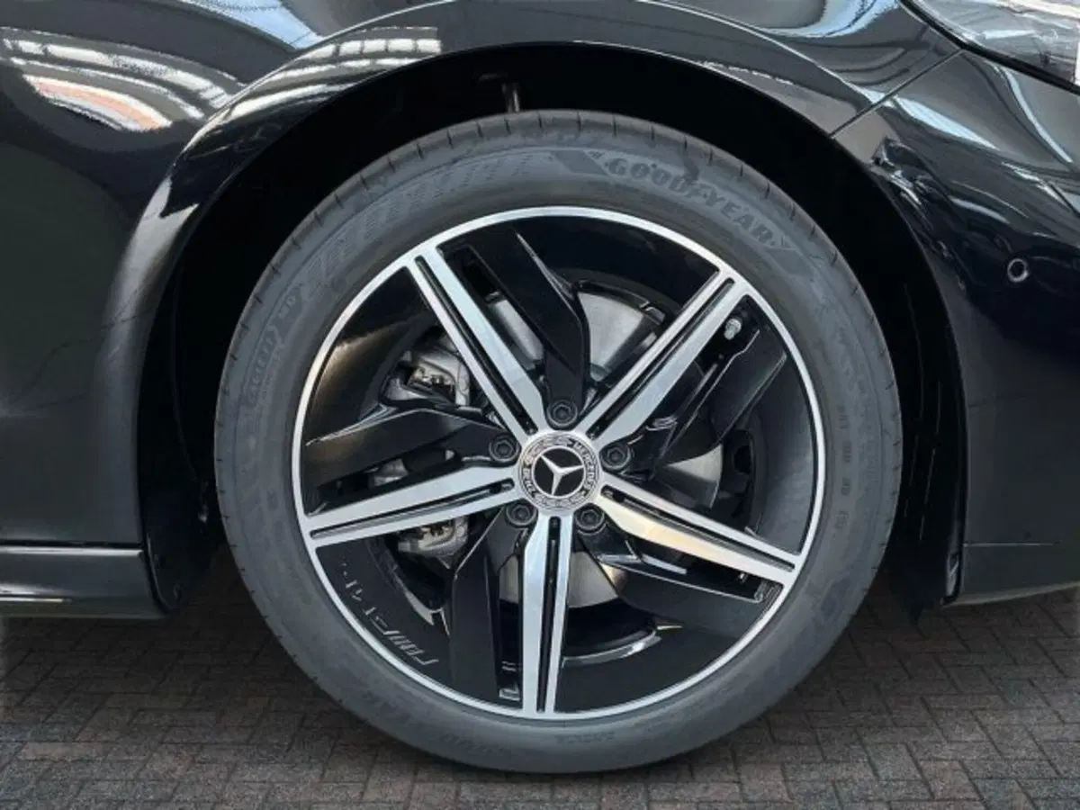 Mercedes-Benz CLA Shooting Brake nuova a Verona (7)