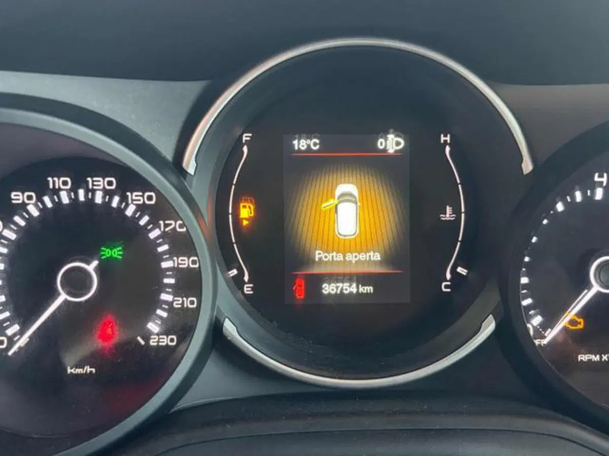 Fiat 500L usata a Pesaro-Urbino (8)