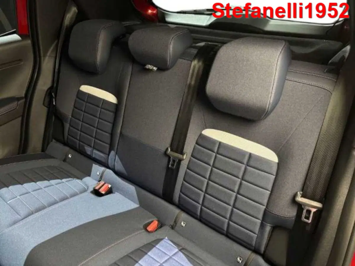 Citroen C3 Aircross nuova a Bologna (9)