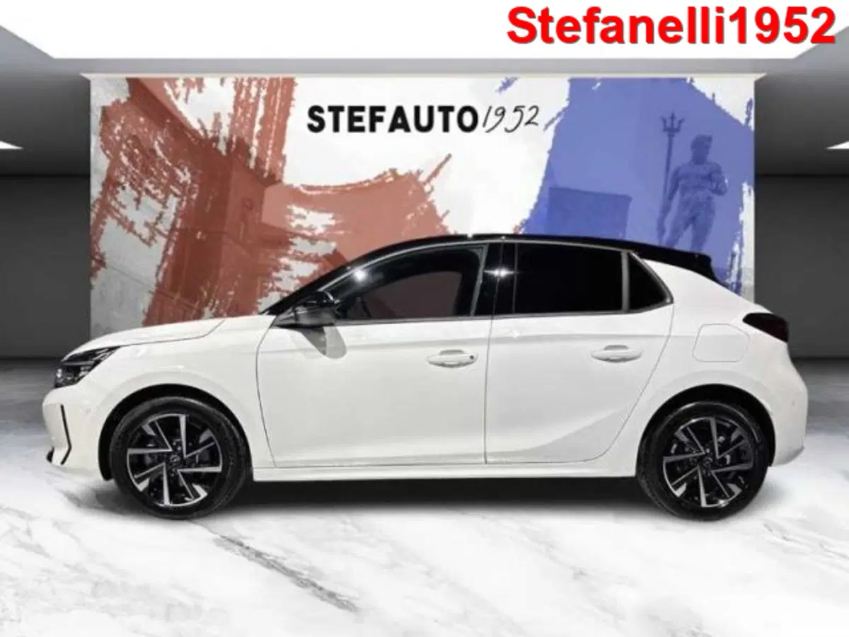 Opel Corsa nuova a Bologna (3)
