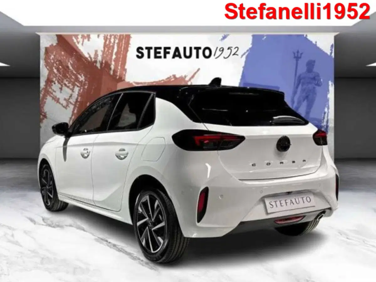 Opel Corsa nuova a Bologna (5)