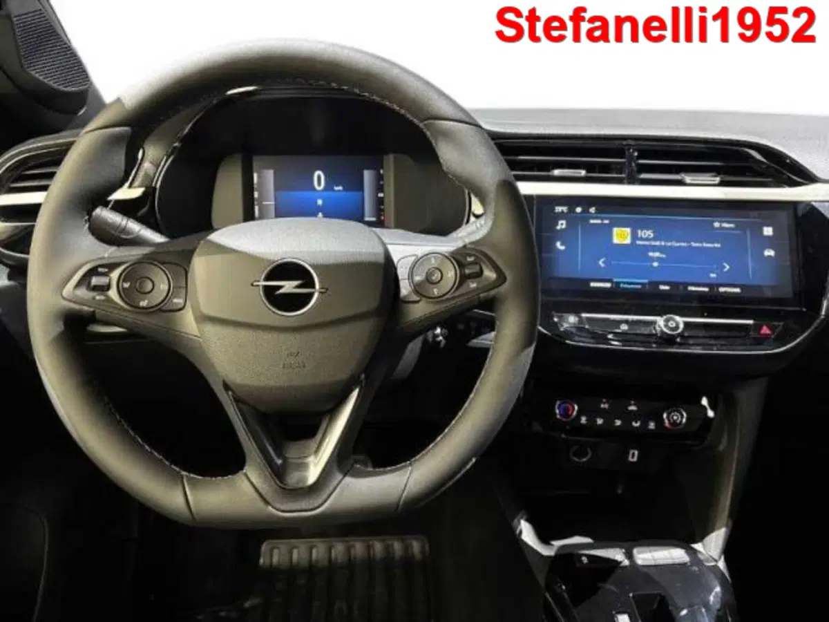 Opel Corsa nuova a Bologna (14)