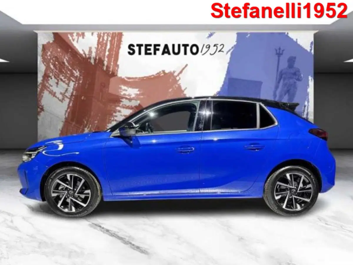 Opel Corsa nuova a Bologna (3)