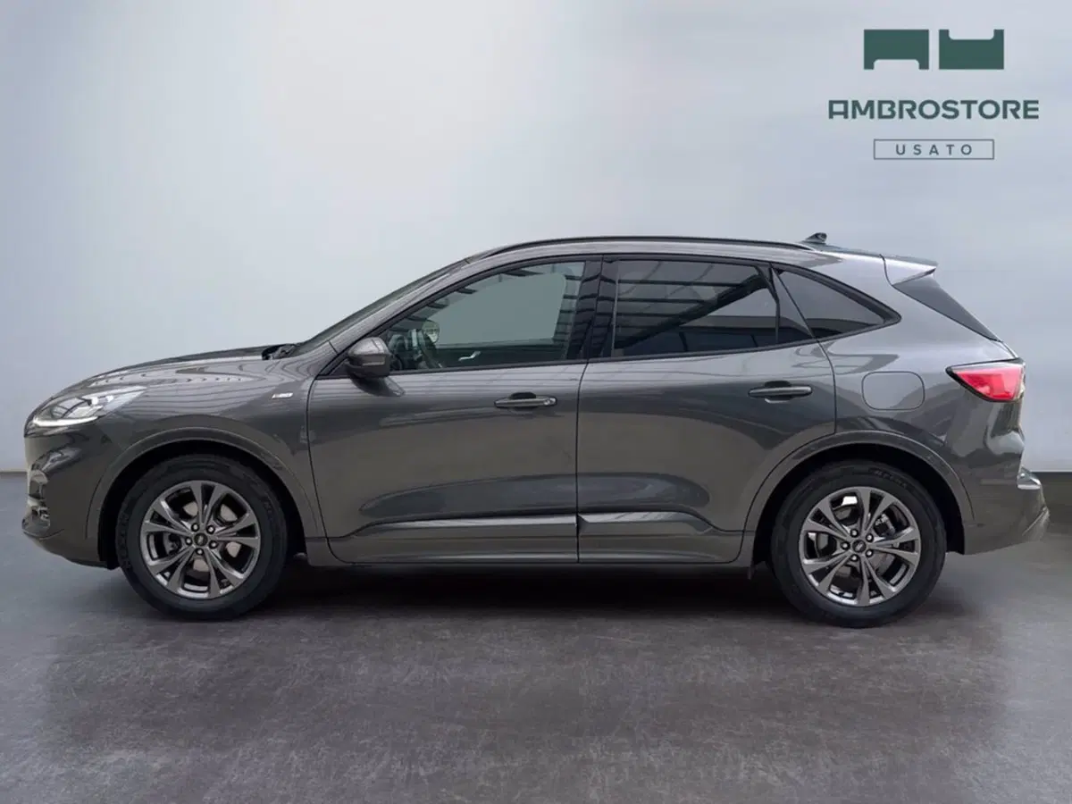 Ford Kuga usata a Milano (2)