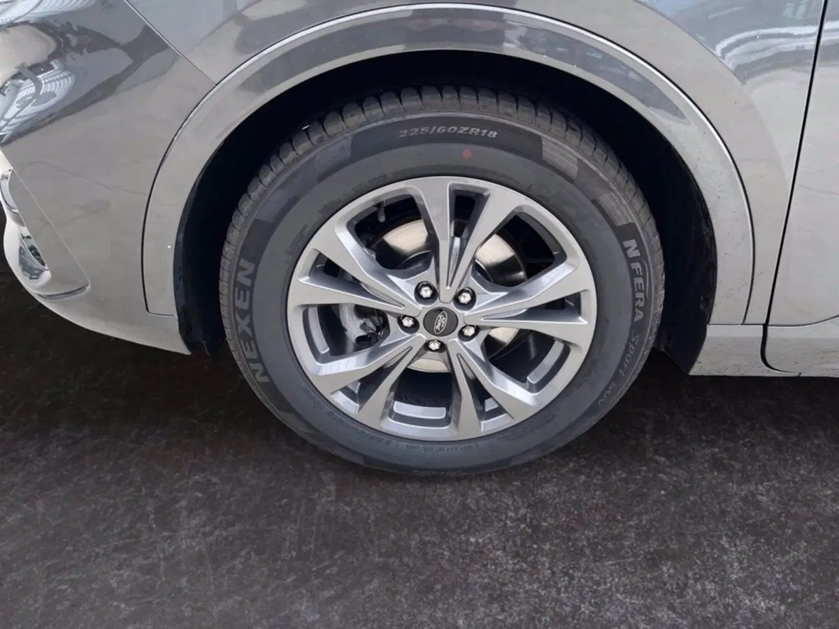 Ford Kuga usata a Milano (9)