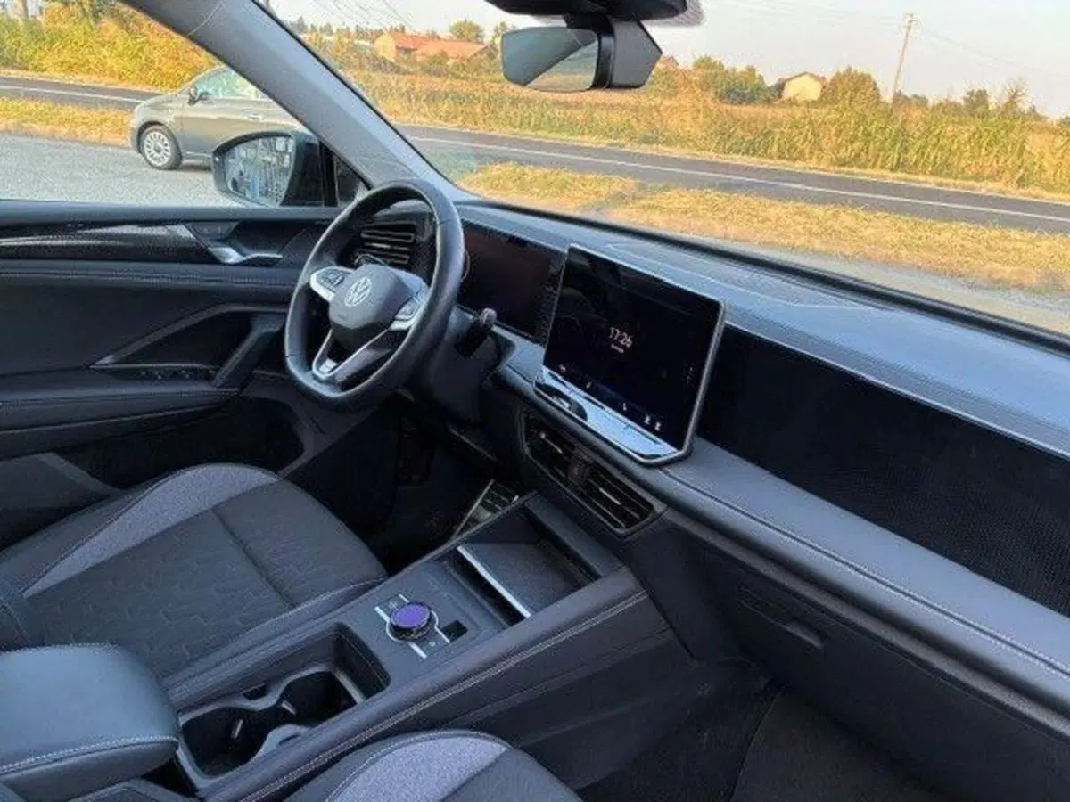 Volkswagen Tiguan usata a Milano (7)