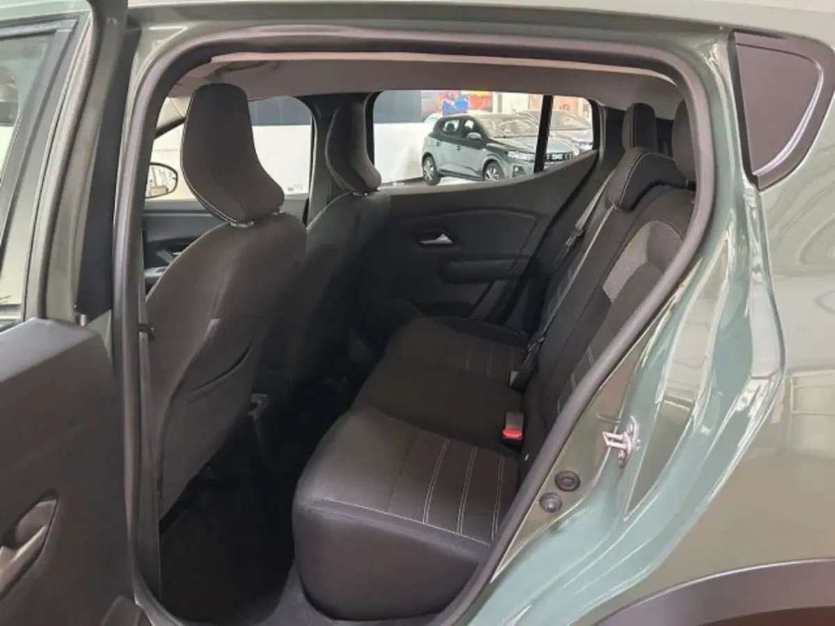 Dacia Sandero Stepway usata a Firenze (15)