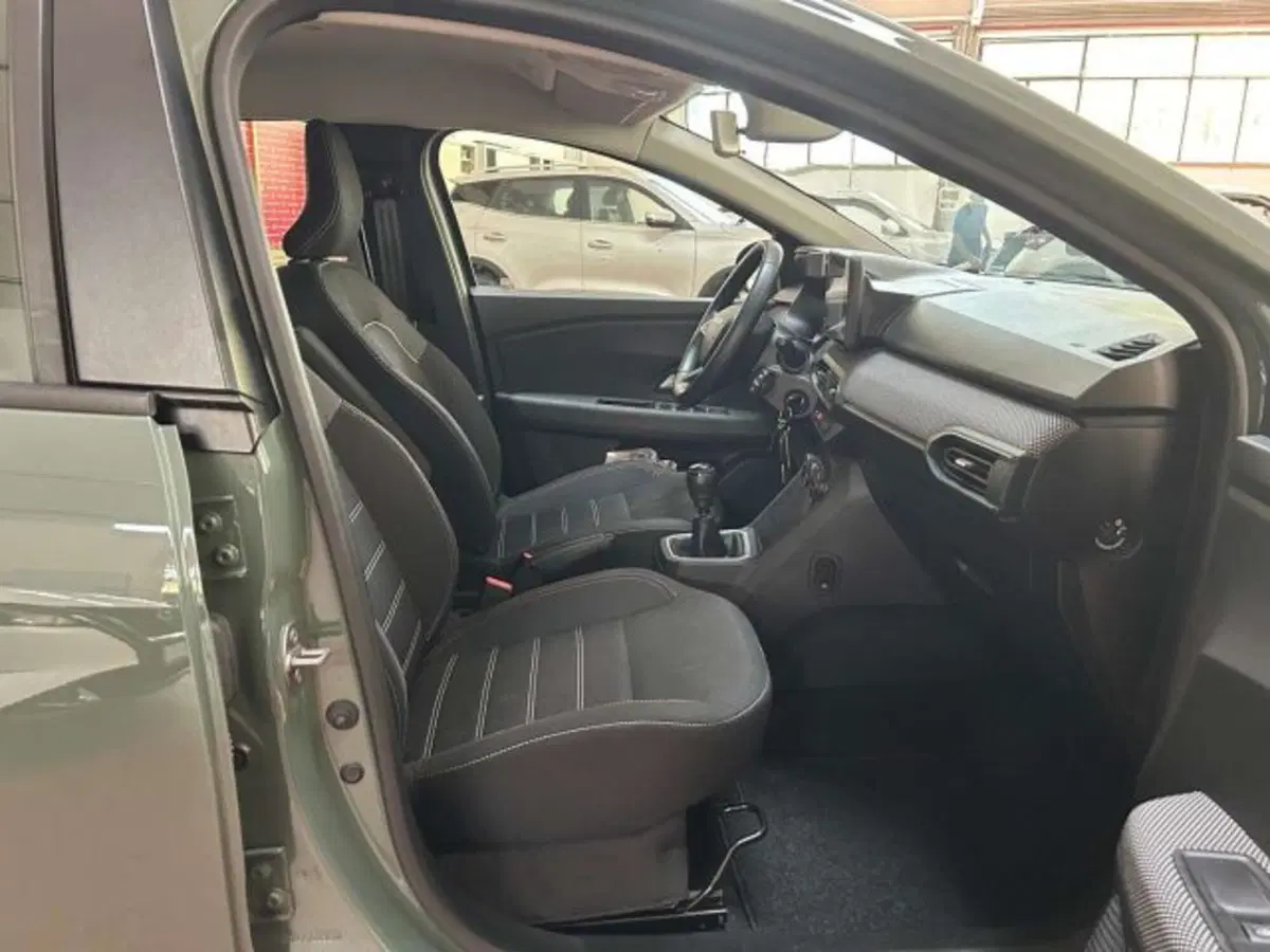 Dacia Sandero Stepway usata a Firenze (13)