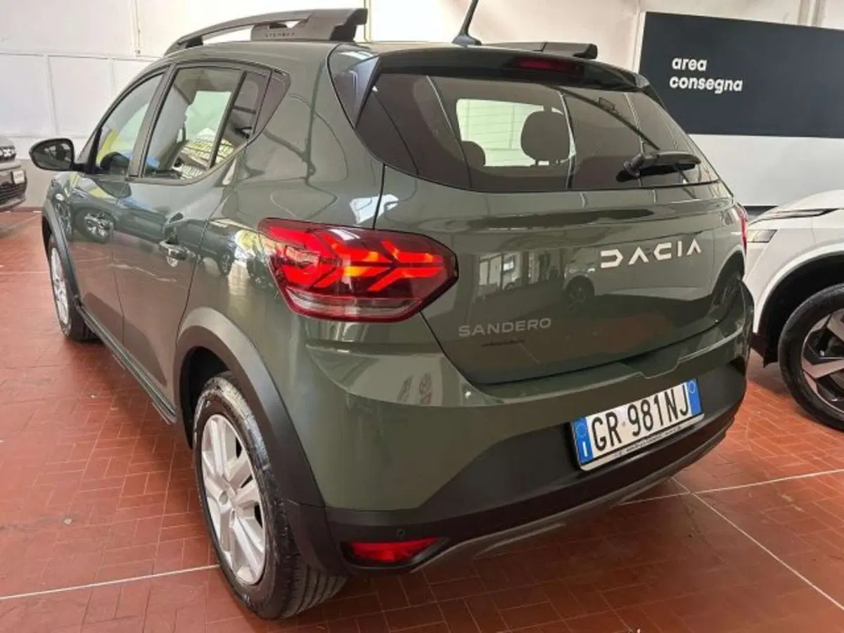 Dacia Sandero Stepway usata a Firenze (6)