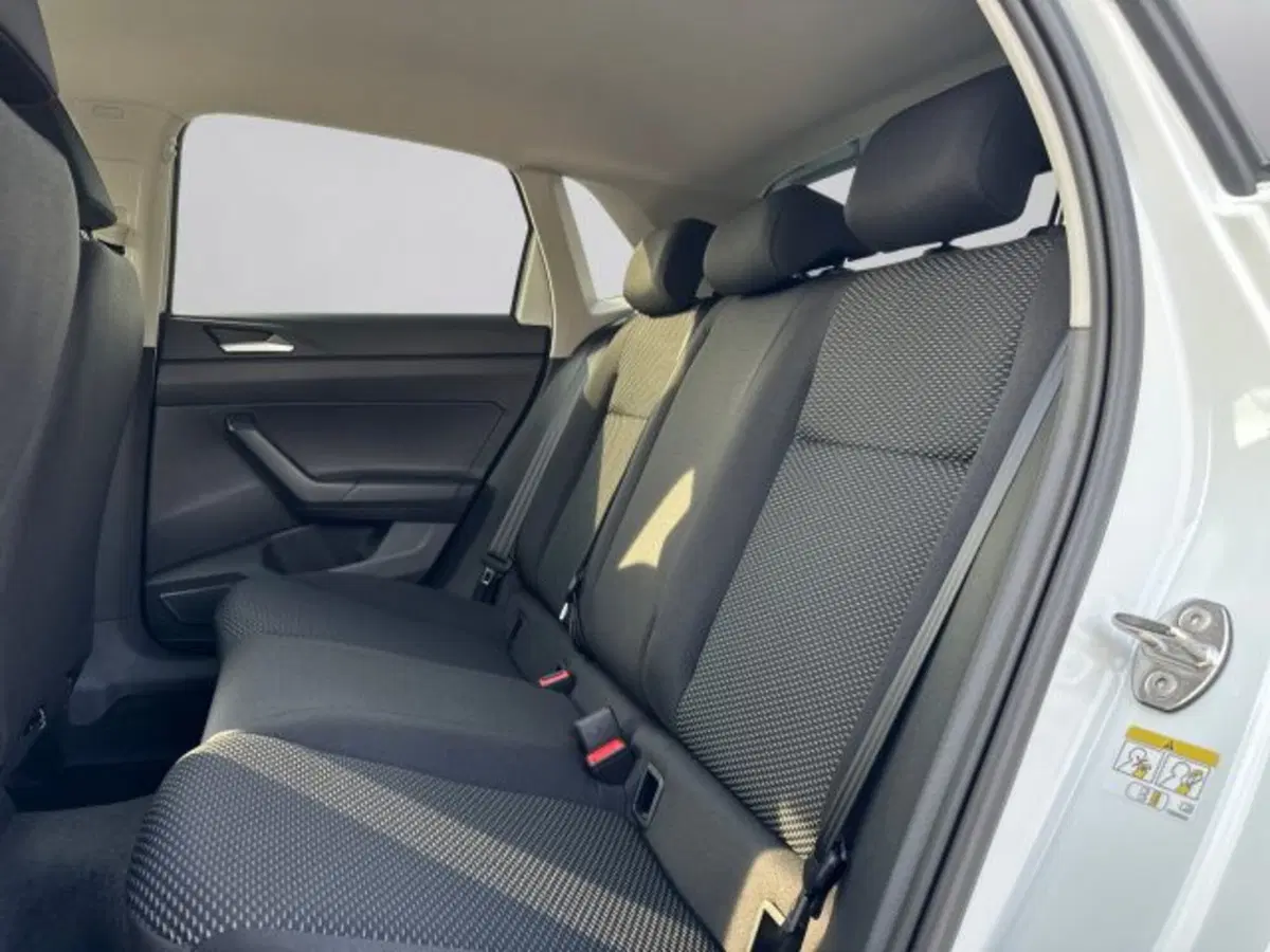 Volkswagen Polo nuova a Vicenza (12)