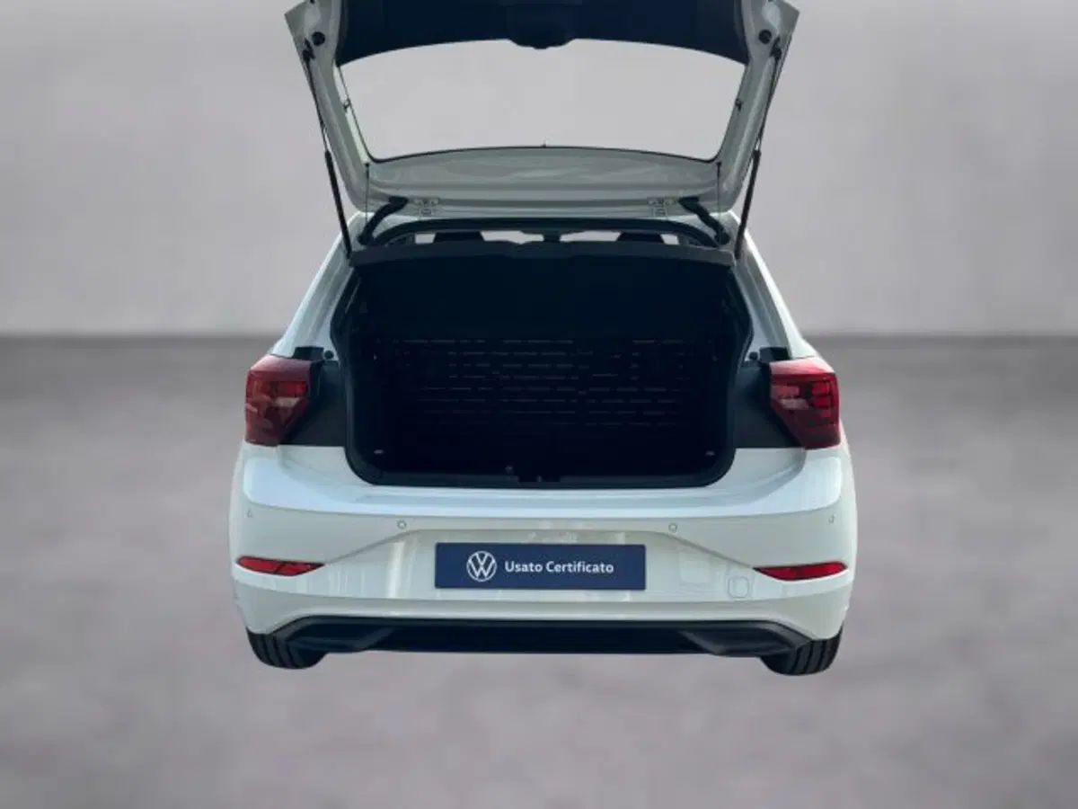Volkswagen Polo nuova a Vicenza (17)