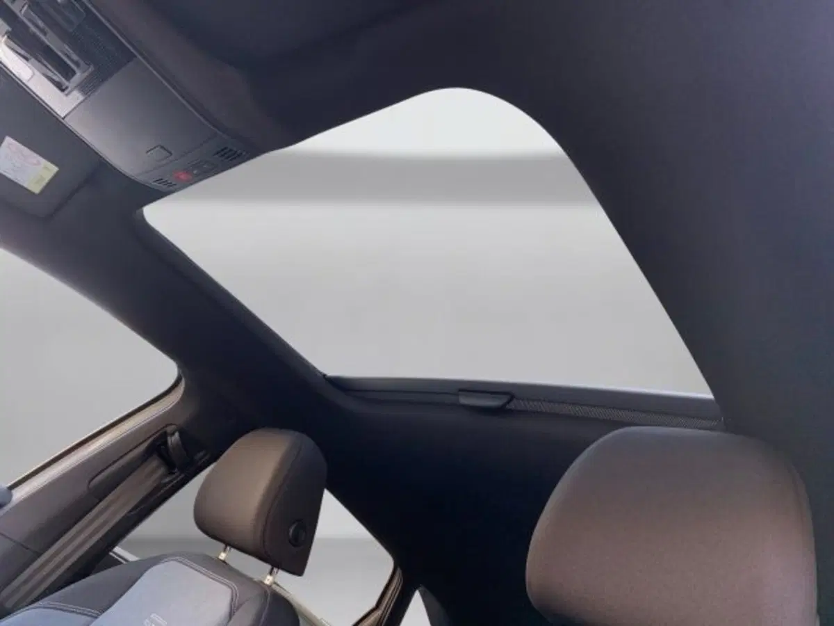 Volkswagen Taigo nuova a Vicenza (16)