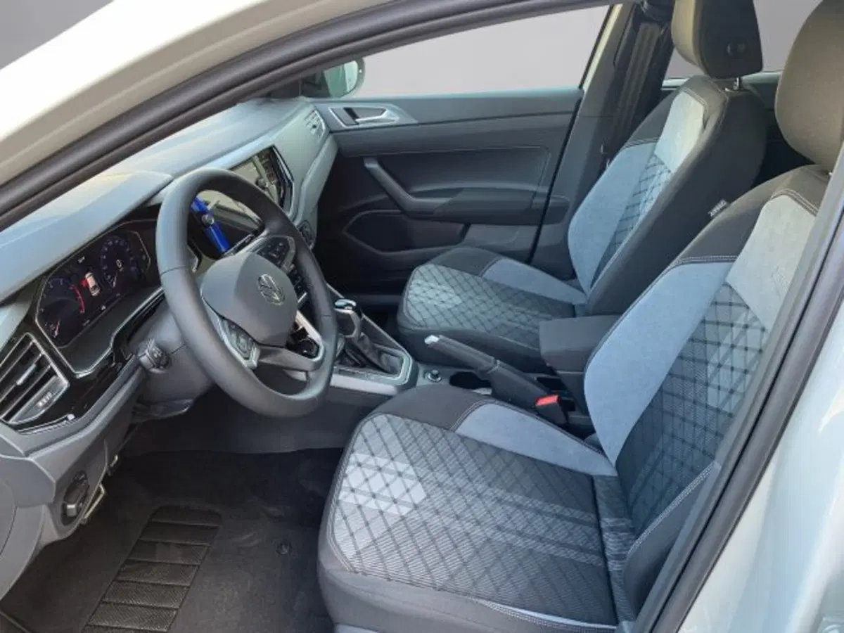 Volkswagen Taigo nuova a Vicenza (7)
