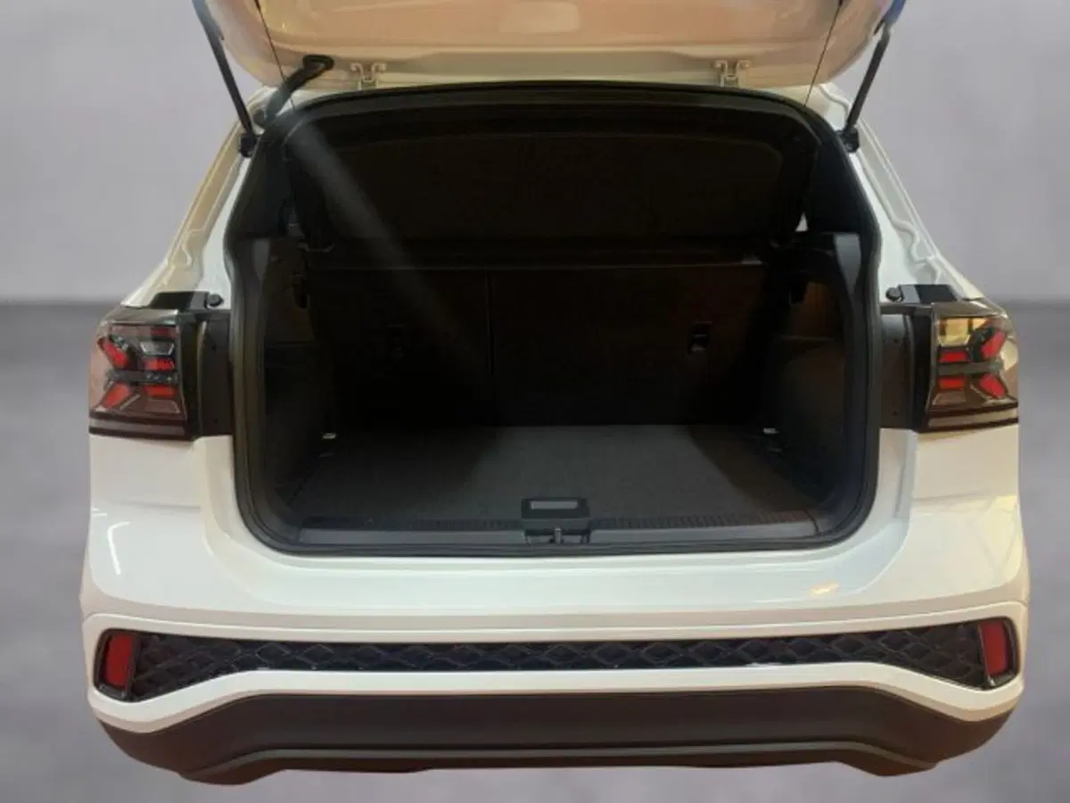 Volkswagen T-Cross nuova a Vicenza (17)