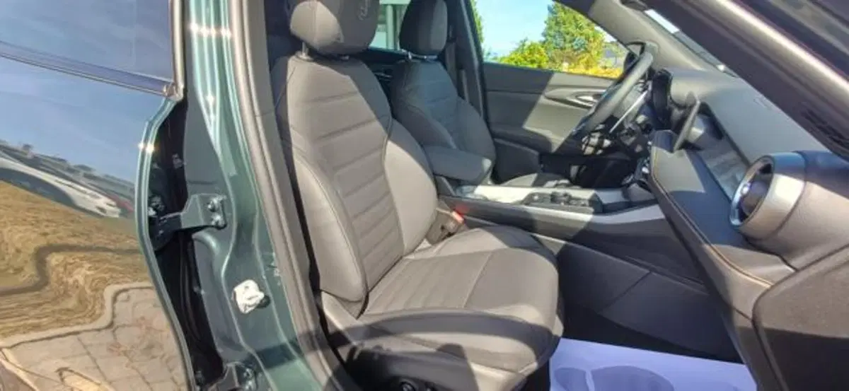 Alfa Romeo Tonale nuova a Padova (13)