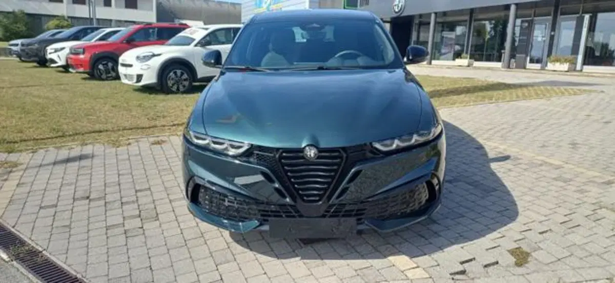 Alfa Romeo Tonale nuova a Padova (3)