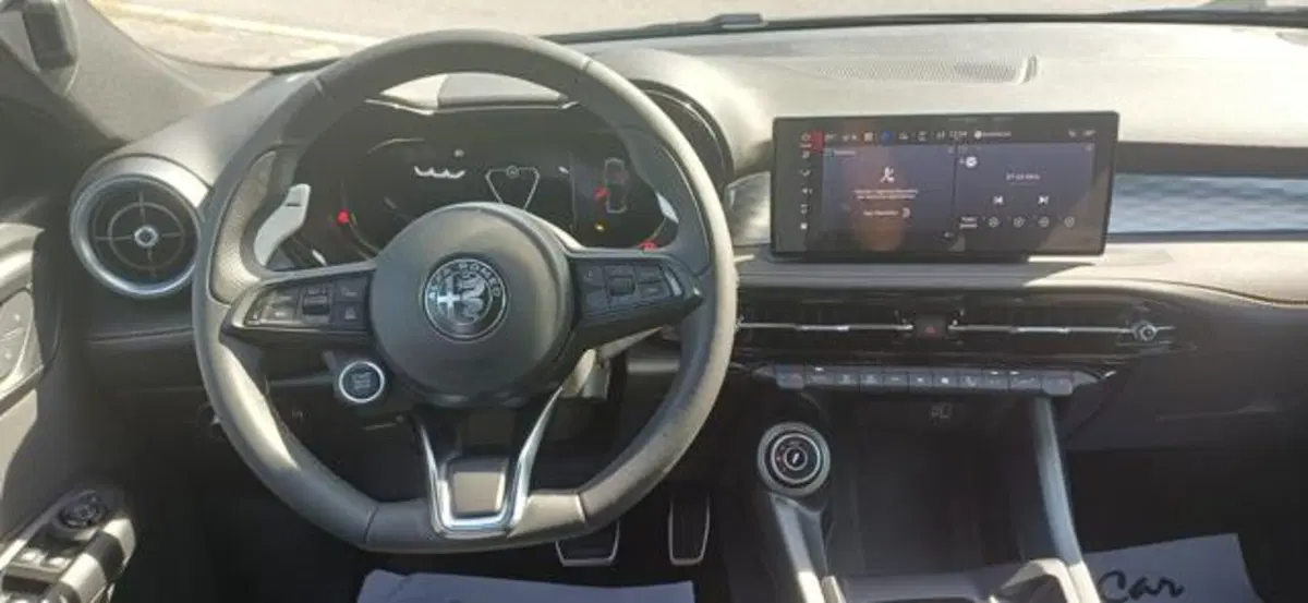 Alfa Romeo Tonale nuova a Padova (9)