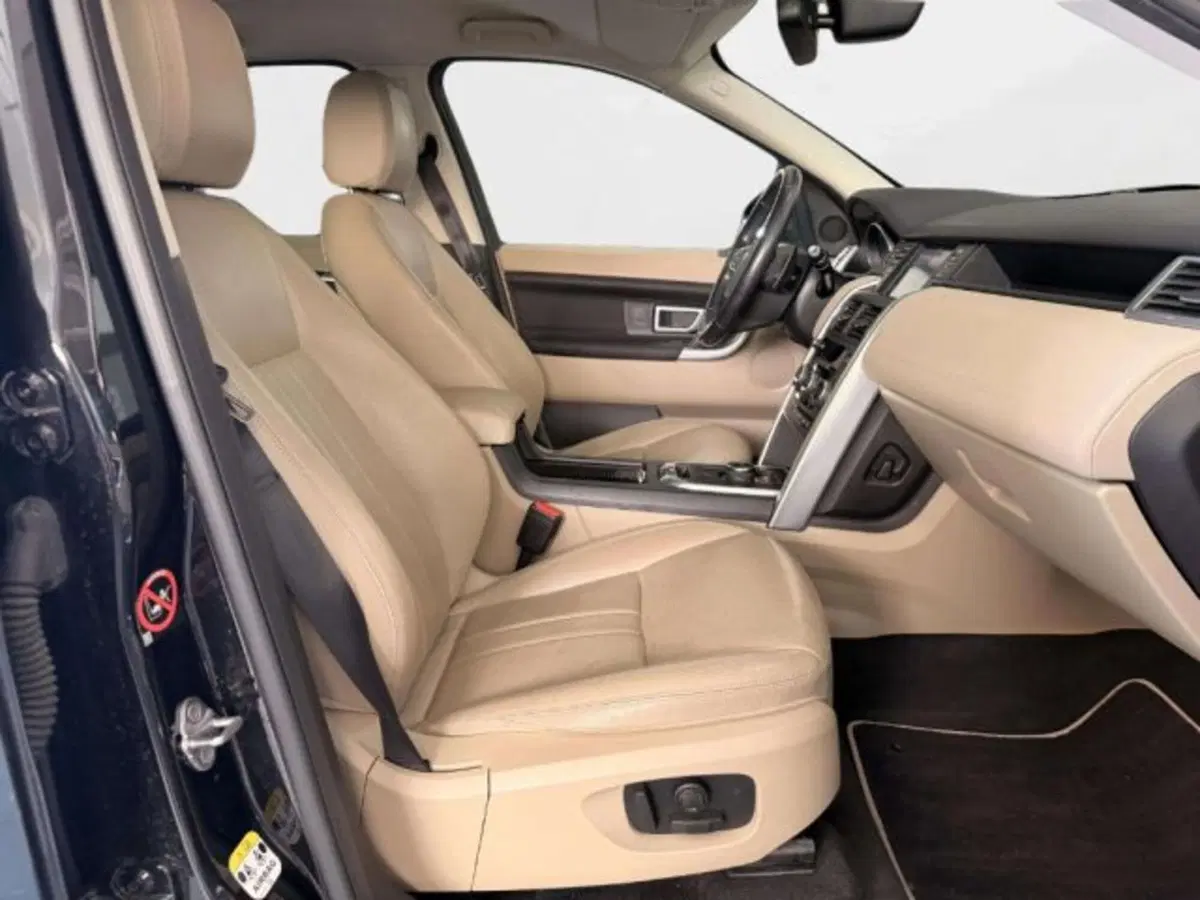 Land Rover Discovery Sport usata a Siena (3)