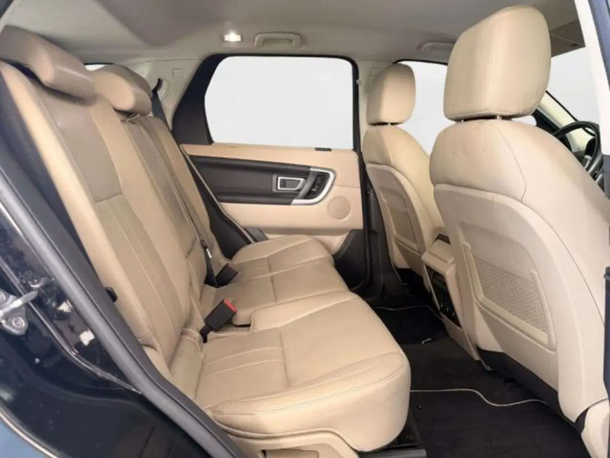 Land Rover Discovery Sport usata a Siena (5)